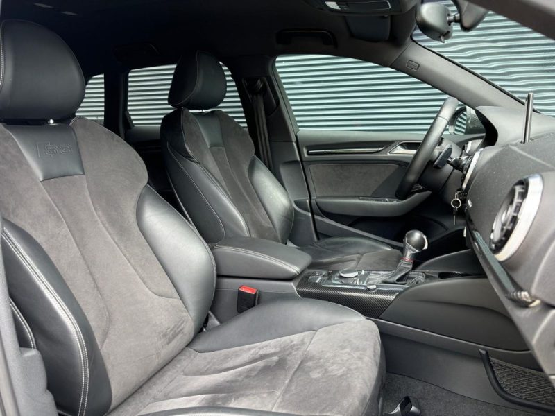 AUDI S3 SPORTBACK 2.0 TFSI 300cv S-TRONIC Suivi d'entretien complet