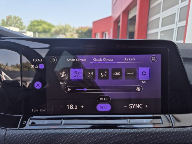 VOLKSWAGEN GOLF 2022