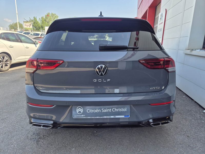 VOLKSWAGEN GOLF 2022