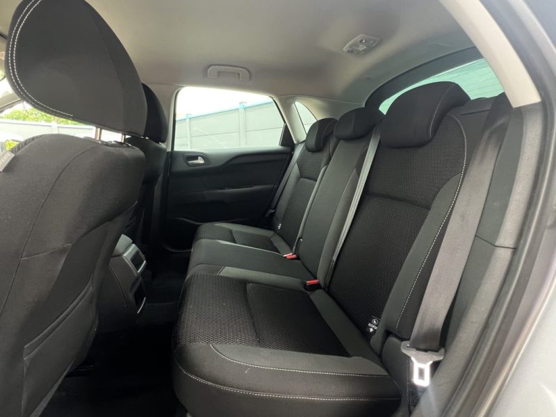 CITROEN C4 II PHASE 2 MILLENIUM 1.6 HDI 120 Cv BOITE AUTO / APPLE CARPLAY & ANDROID - GARANTIE 1 AN