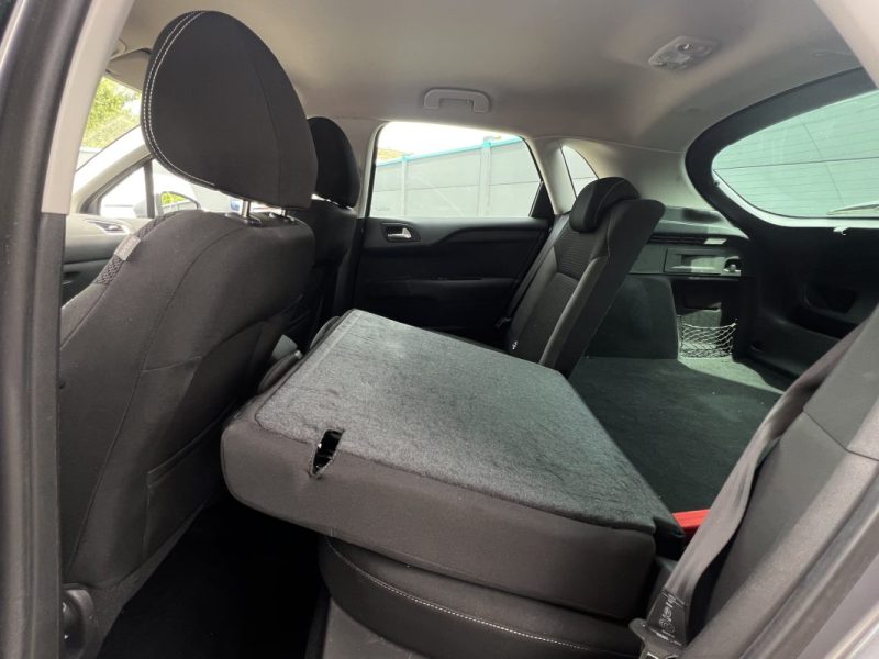CITROEN C4 II PHASE 2 MILLENIUM 1.6 HDI 120 Cv BOITE AUTO / APPLE CARPLAY & ANDROID - GARANTIE 1 AN