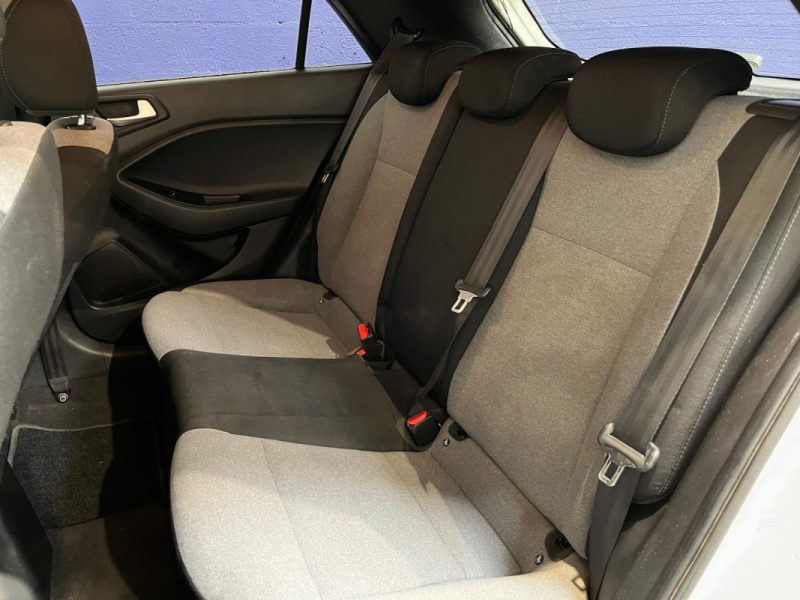 Hyundai i20 II Intuitive 1.2 MPI 84 ch