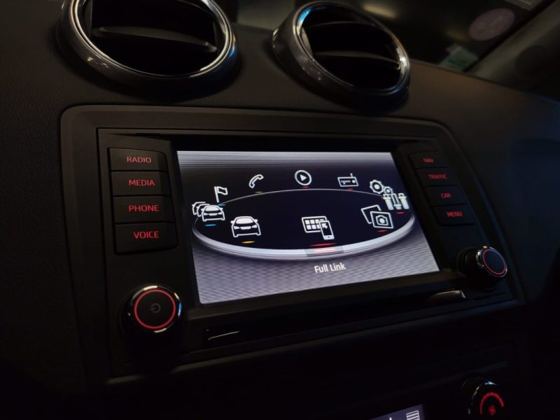 SEAT IBIZA 1.0 TSI 110CV FR DSG 7 / TOIT OUVRANT + CARPLAY + 1ER MAIN /