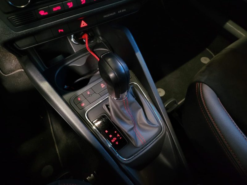 SEAT IBIZA 1.0 TSI 110CV FR DSG 7 / TOIT OUVRANT + CARPLAY + 1ER MAIN /