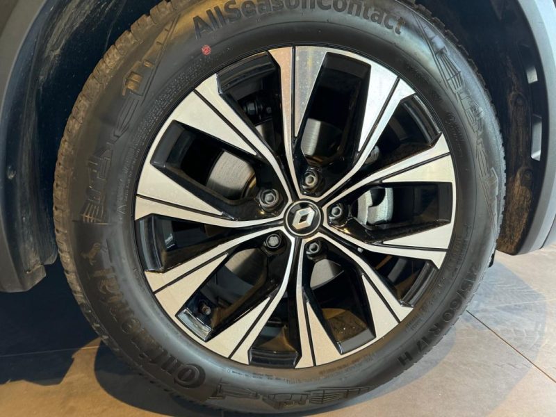 RENAULT CAPTUR  2024