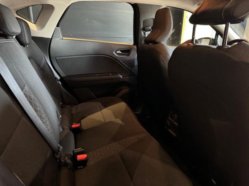 RENAULT CAPTUR  2024