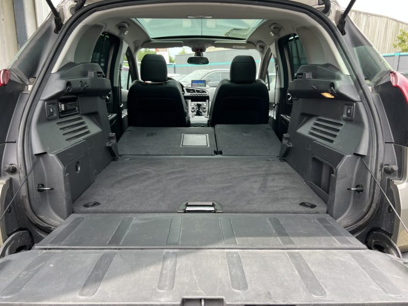 PEUGEOT 3008 PHASE 2 ALLURE 1.2 130 Cv ECRAN GPS CAMERA RECUL TOIT PANO CRIT AIR 1 - GARANTIE 1 AN