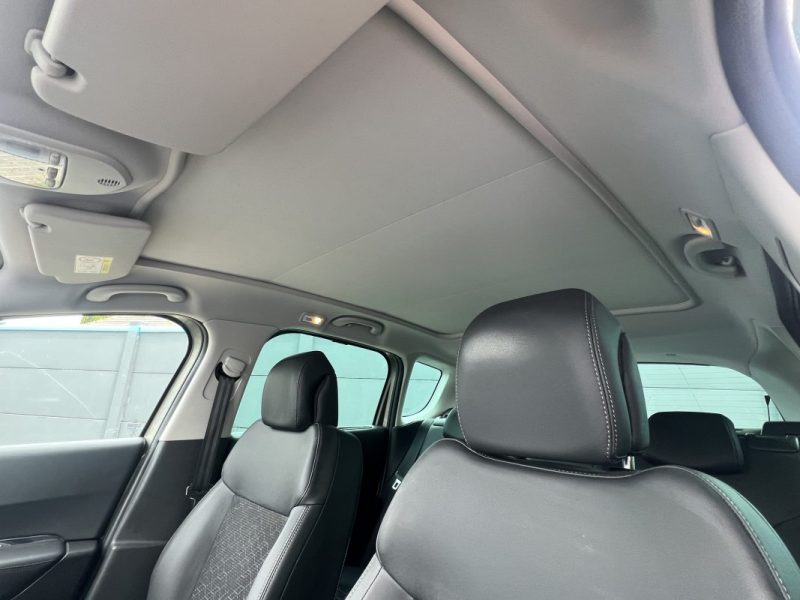 PEUGEOT 3008 PHASE 2 ALLURE 1.2 130 Cv ECRAN GPS CAMERA RECUL TOIT PANO CRIT AIR 1 - GARANTIE 1 AN