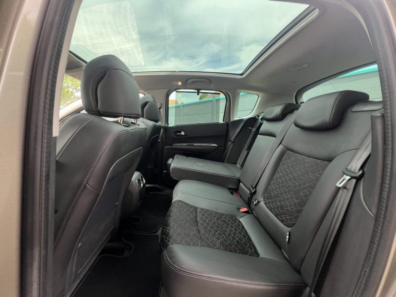 PEUGEOT 3008 PHASE 2 ALLURE 1.2 130 Cv ECRAN GPS CAMERA RECUL TOIT PANO CRIT AIR 1 - GARANTIE 1 AN