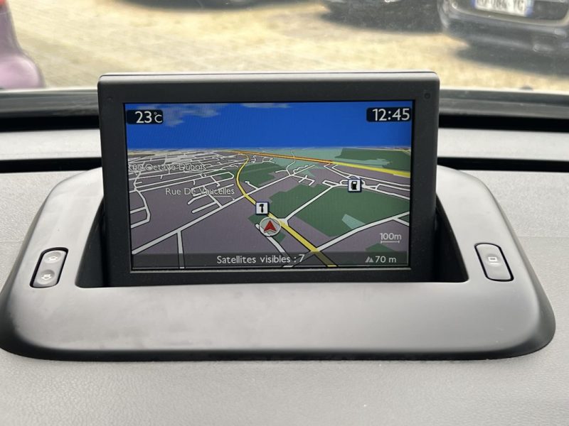 PEUGEOT 3008 PHASE 2 ALLURE 1.2 130 Cv ECRAN GPS CAMERA RECUL TOIT PANO CRIT AIR 1 - GARANTIE 1 AN