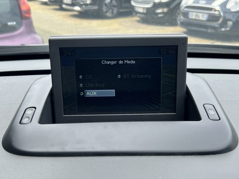 PEUGEOT 3008 PHASE 2 ALLURE 1.2 130 Cv ECRAN GPS CAMERA RECUL TOIT PANO CRIT AIR 1 - GARANTIE 1 AN