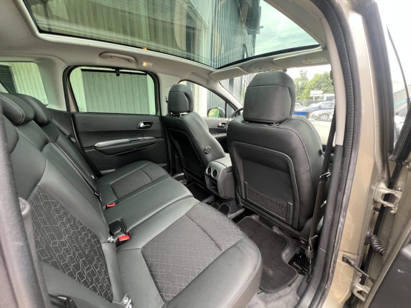 PEUGEOT 3008 PHASE 2 ALLURE 1.2 130 Cv ECRAN GPS CAMERA RECUL TOIT PANO CRIT AIR 1 - GARANTIE 1 AN