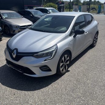 RENAULT CLIO 2022