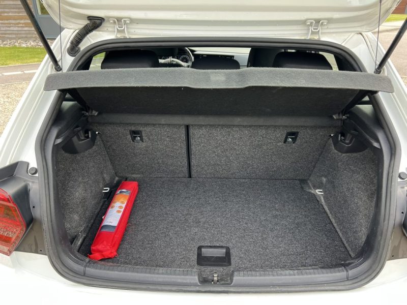 VOLKSWAGEN POLO 2018