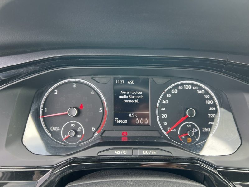 VOLKSWAGEN POLO 2018