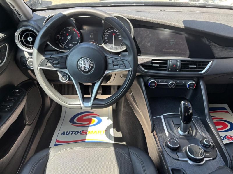 ALFA ROMEO GIULIA 2.2 JTD AT8 136cv SUPER