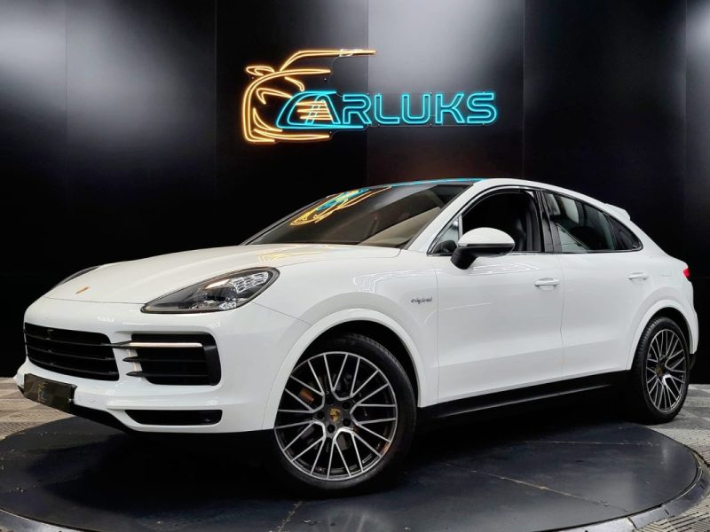 PORSCHE CAYENNE COUPE E-Hybrid 462cv AWD Boîte Auto