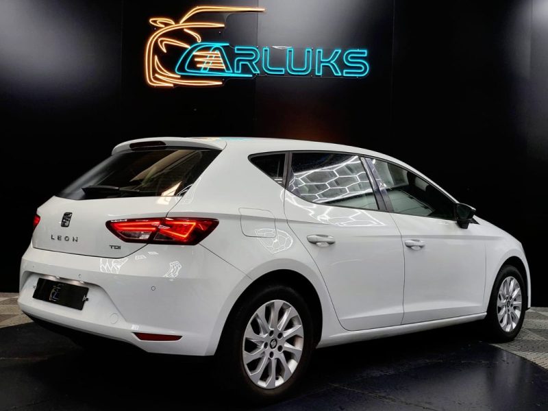 SEAT LEON III 1.6 TDI 105cv Style BVM5 / FAIBLE KILOMETRAGE