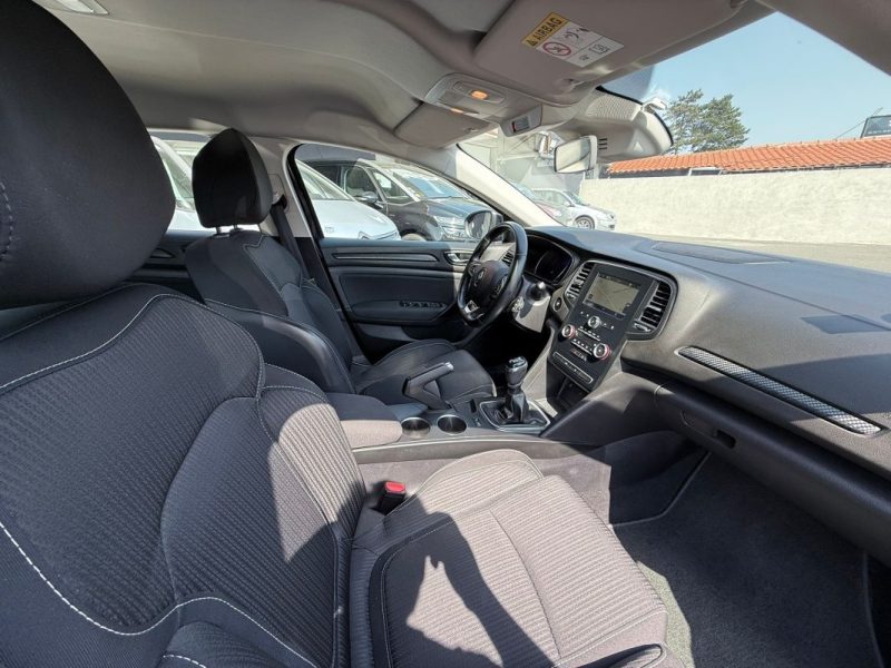 RENAULT MEGANE IV 2019