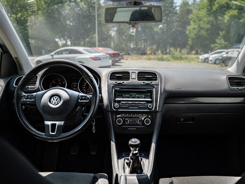 VOLKSWAGEN GOLF 2012