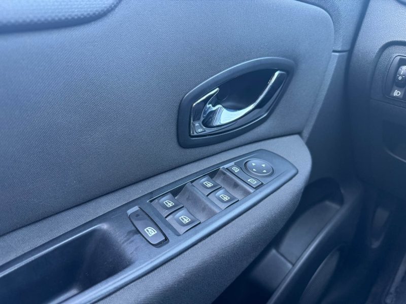 RENAULT MEGANE SCENIC 2011