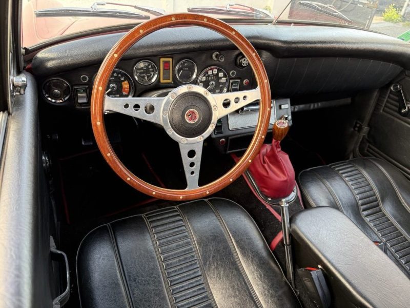 MG MIDJET MK3 1300 CC / RESTAURATION COMPLETE
