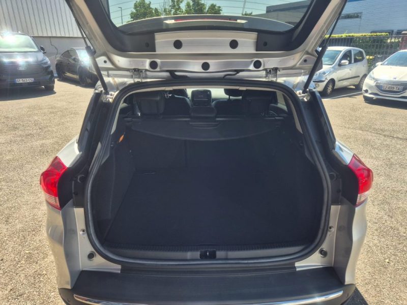 RENAULT CLIO ESTATE  2018