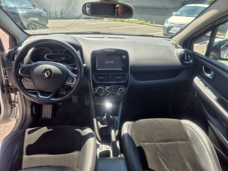 RENAULT CLIO ESTATE  2018