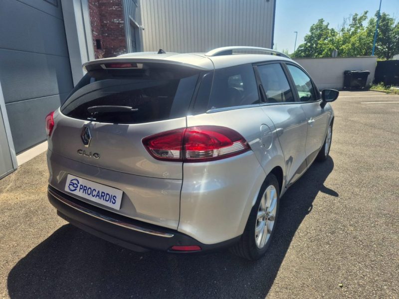 RENAULT CLIO ESTATE  2018