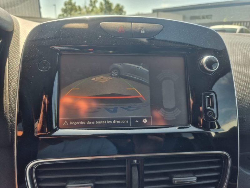 RENAULT CLIO ESTATE  2018