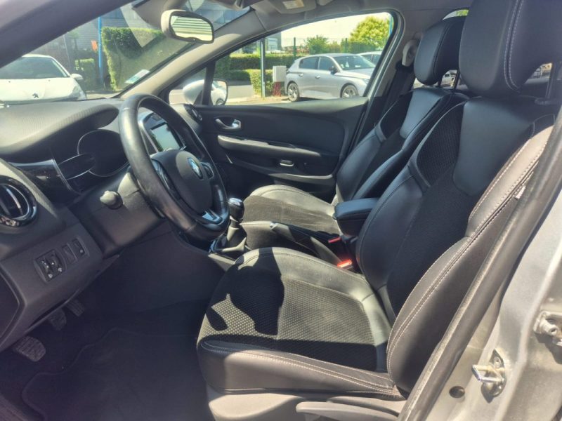 RENAULT CLIO ESTATE  2018