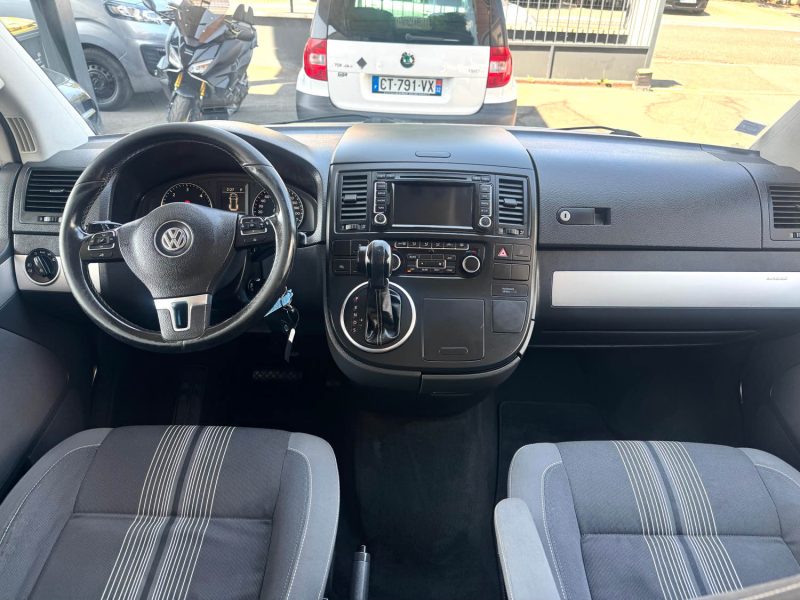 VOLKSWAGEN MULTIVAN 2012