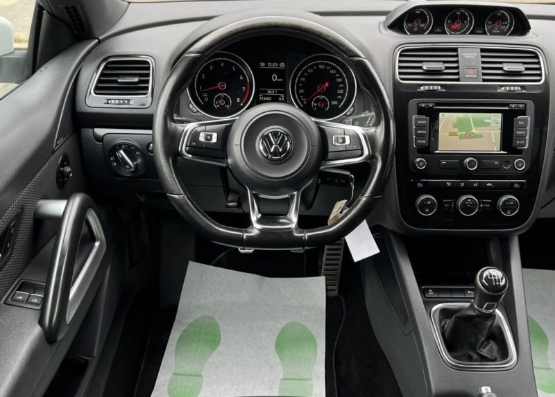VOLKSWAGEN SCIROCCO II SPORT 2.0 TSI 180 Cv 1ERE MAIN / ORIGINE FRANCE TOIT OUVRANT - GARANTIE 1 AN
