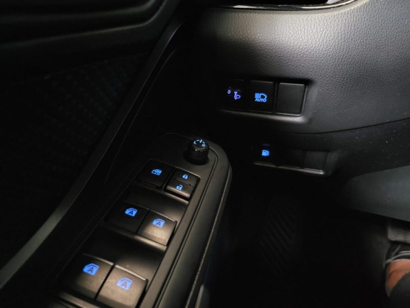 TOYOTA C-HR 1.8 122H DYNAMIC / CAMERA DE RECUL / SUIVI TOYOTA