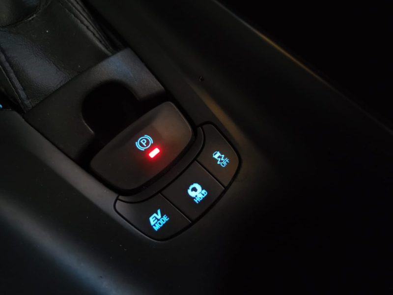 TOYOTA C-HR 1.8 122H DYNAMIC / CAMERA DE RECUL / SUIVI TOYOTA