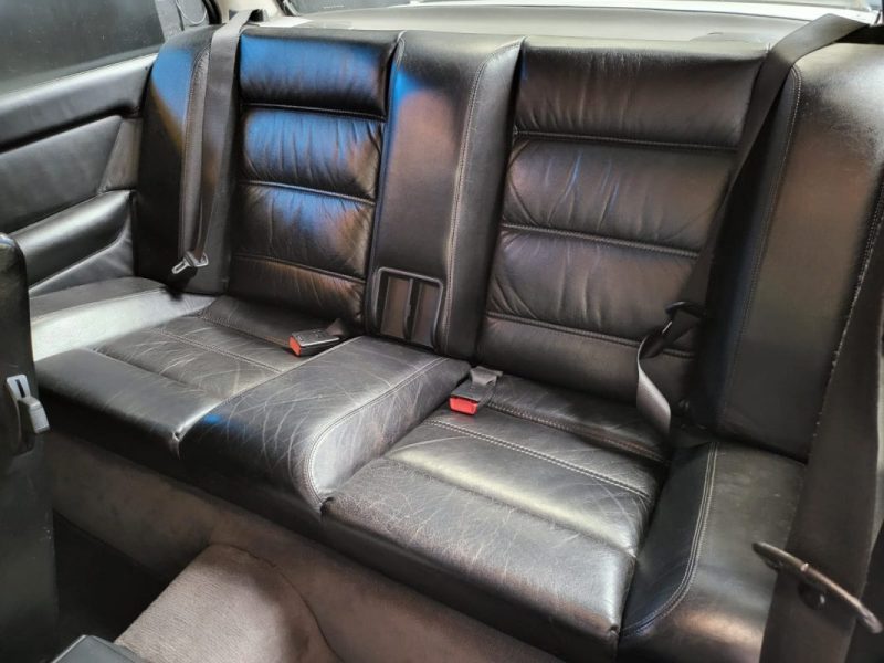 BMW SERIE 3 E30 325i 170cv COUPE / TOIT OUVRANT / CUIR / LIGNE PROWELD A CLAPET