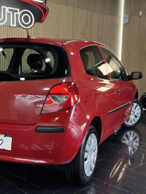 RENAULT CLIO 2008