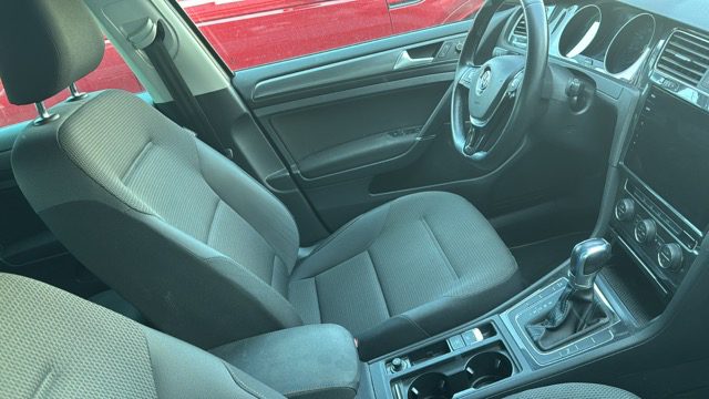 VOLKSWAGEN GOLF 7 E ELECTRIQUE 136 CV