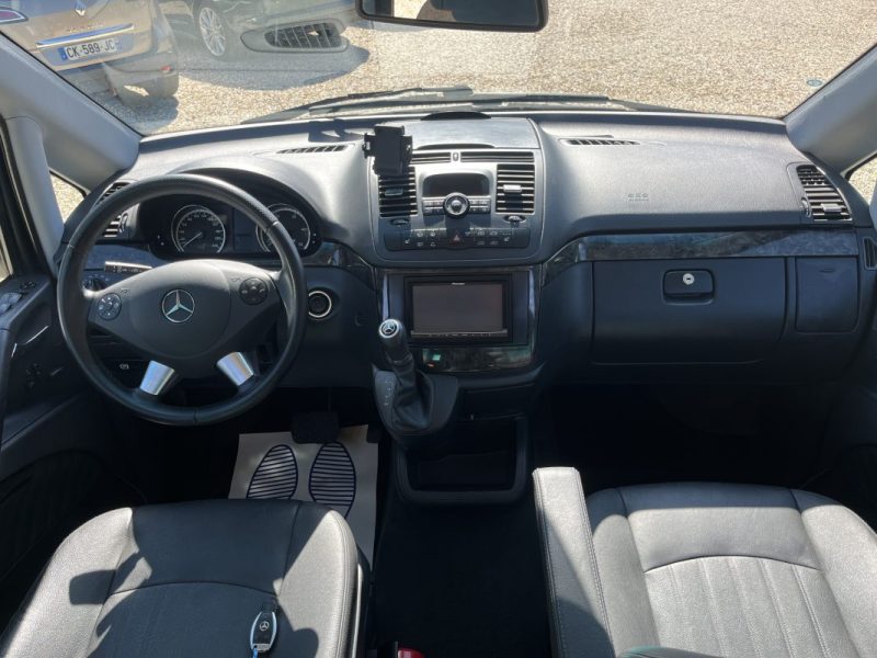 MERCEDES-BENZ VIANO 2012