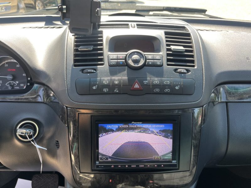 MERCEDES-BENZ VIANO 2012