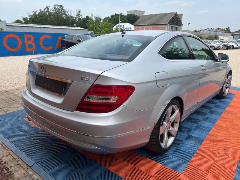 MERCEDES CLASSE C 2011 220 CDi 2.1 CDI 16V DPF 7G-TRONIC 170 cv