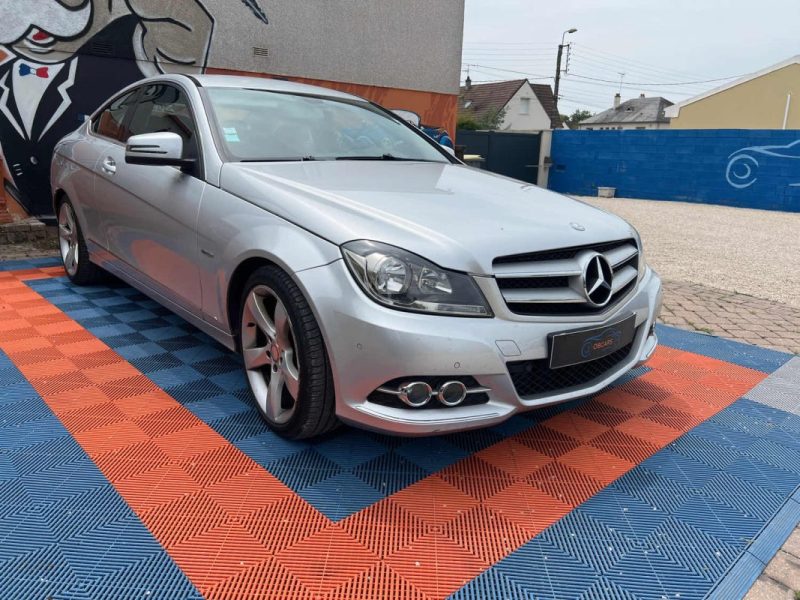 MERCEDES CLASSE C 2011 220 CDi 2.1 CDI 16V DPF 7G-TRONIC 170 cv