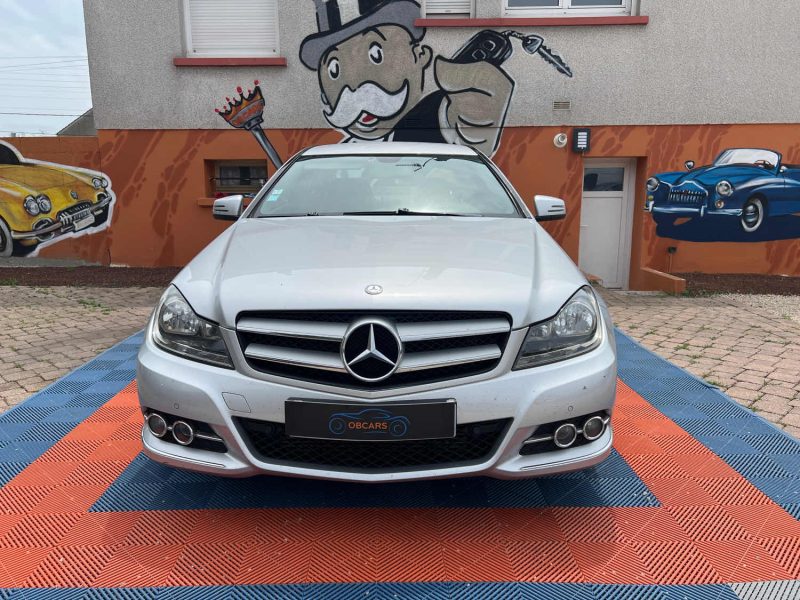 MERCEDES CLASSE C 2011 220 CDi 2.1 CDI 16V DPF 7G-TRONIC 170 cv