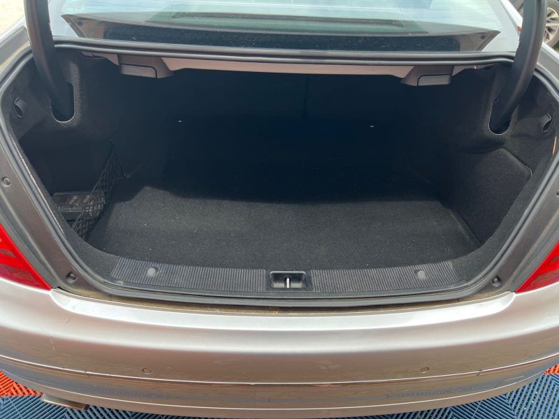 MERCEDES CLASSE C 2011 220 CDi 2.1 CDI 16V DPF 7G-TRONIC 170 cv