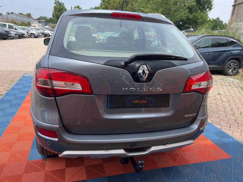 RENAULT KOLEOS I 2010 2.0 dCi 4x4 1995cm3 150cv