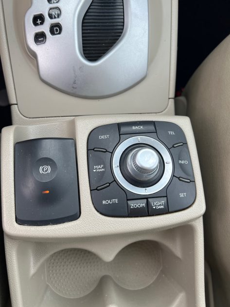 RENAULT KOLEOS I 2010 2.0 dCi 4x4 1995cm3 150cv