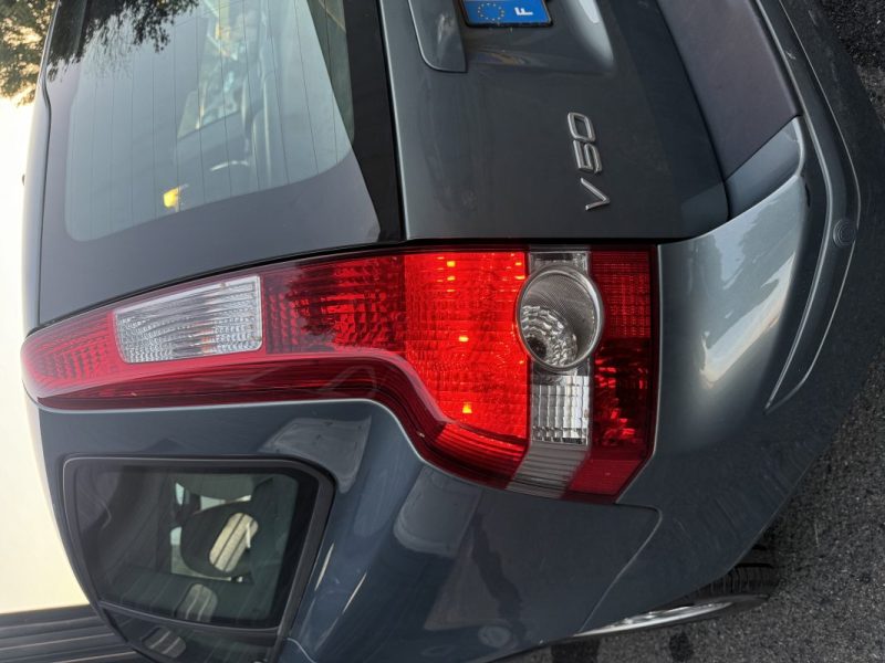 VOLVO V50 2.0D 130CH SUMMUM - GARANTIE 6 MOIS