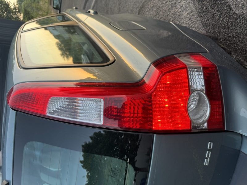 VOLVO V50 2.0D 130CH SUMMUM - GARANTIE 6 MOIS