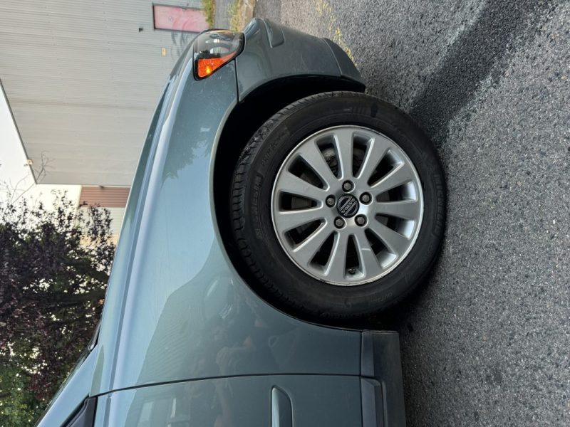 VOLVO V50 2.0D 130CH SUMMUM - GARANTIE 6 MOIS