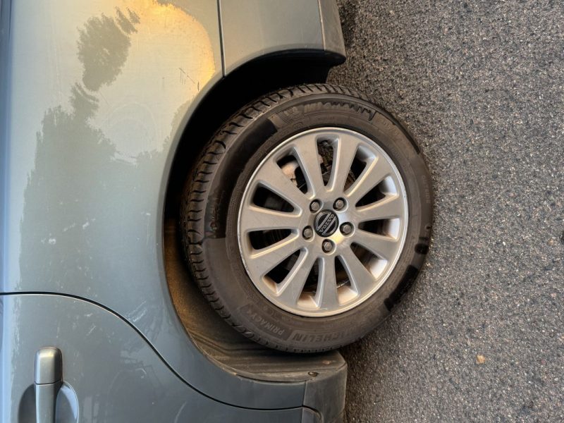 VOLVO V50 2.0D 130CH SUMMUM - GARANTIE 6 MOIS